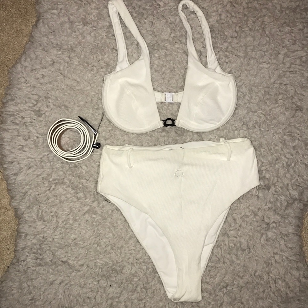 White Bikini - image 1